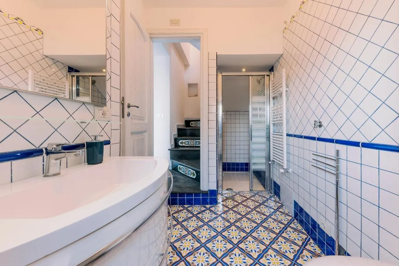 Alone Amalfi Villa Holiday home